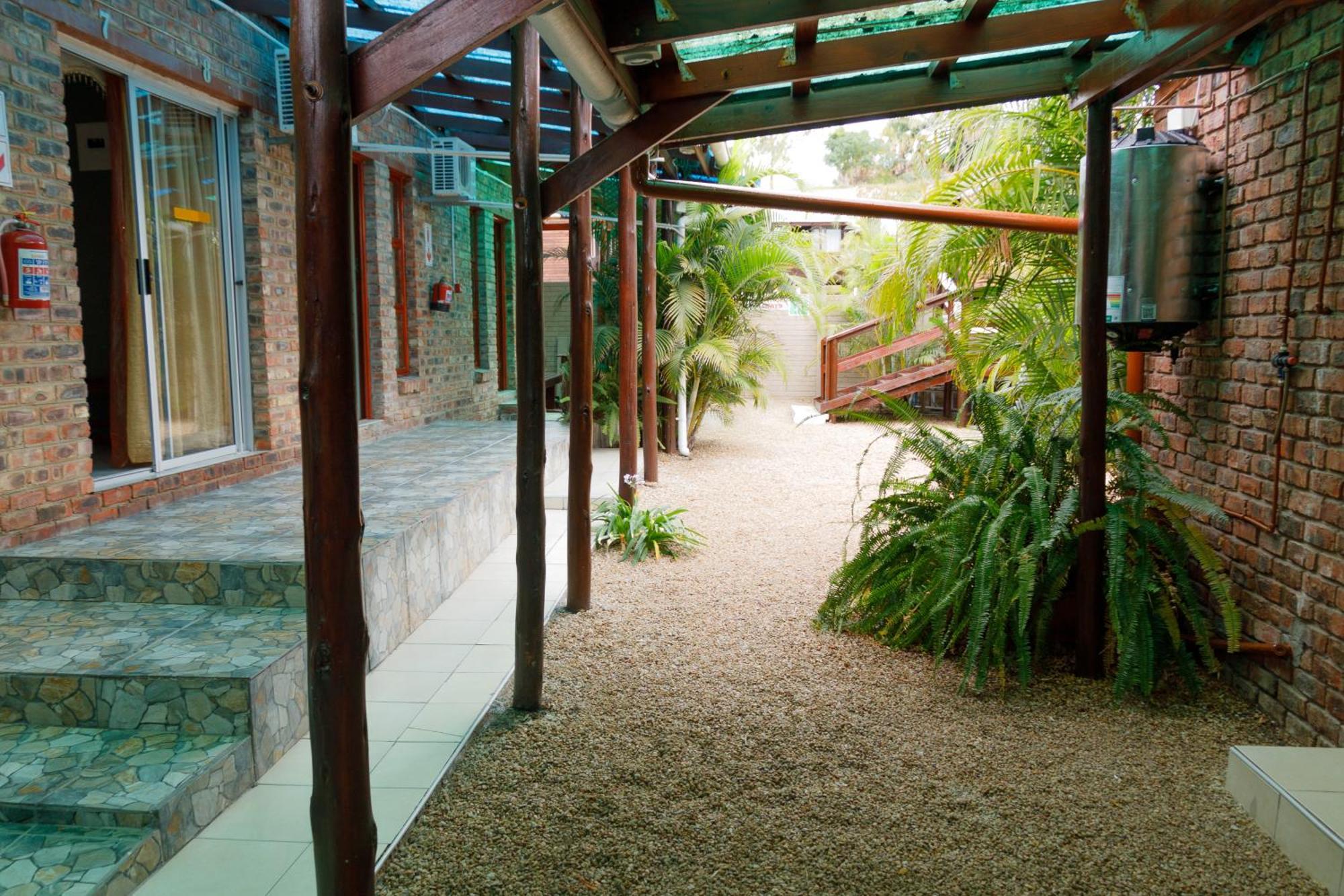 Rainbow Guest House And Tours Uitenhage Bagian luar foto